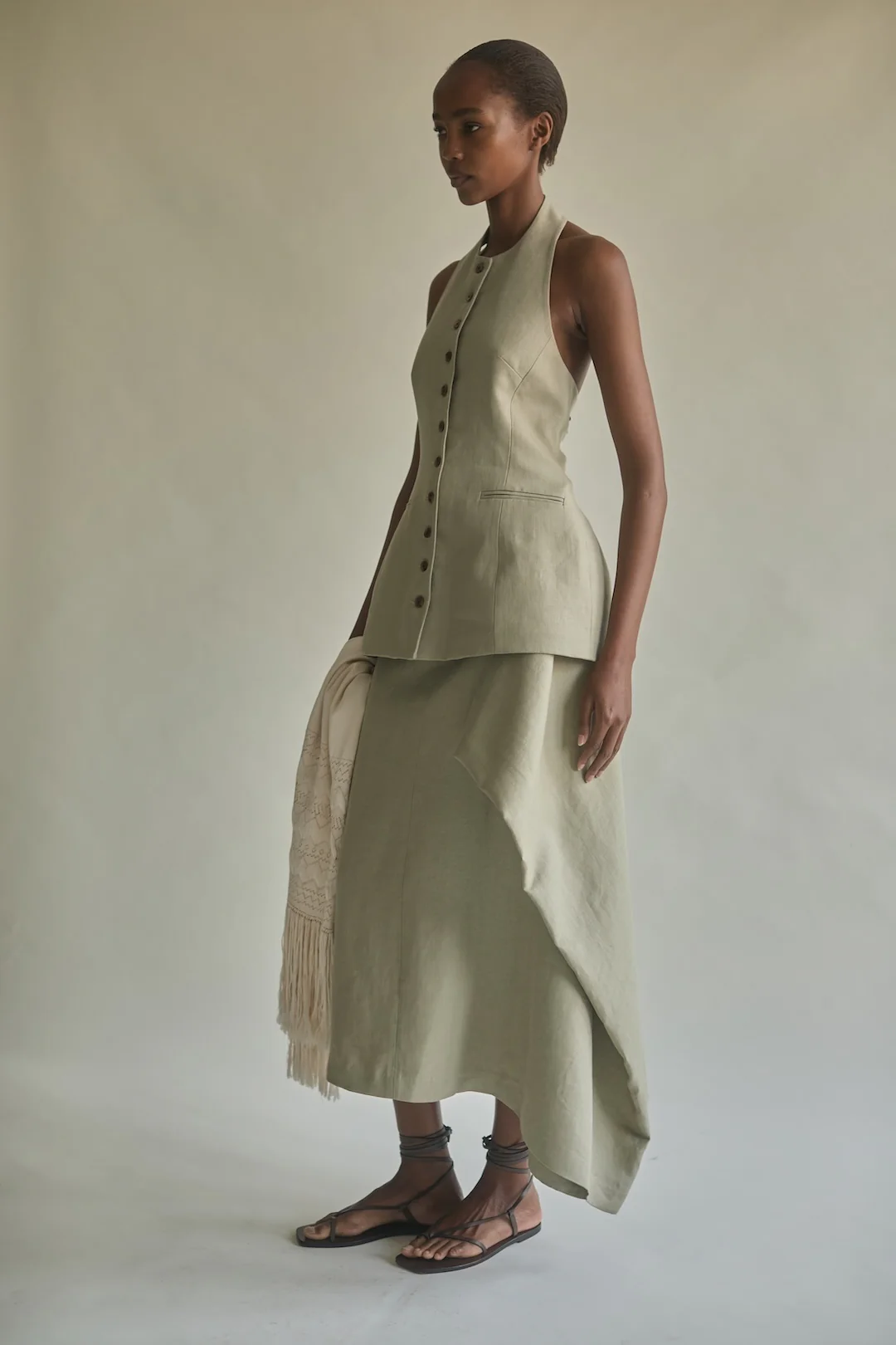 Augusta Skirt in Linen - Image 9