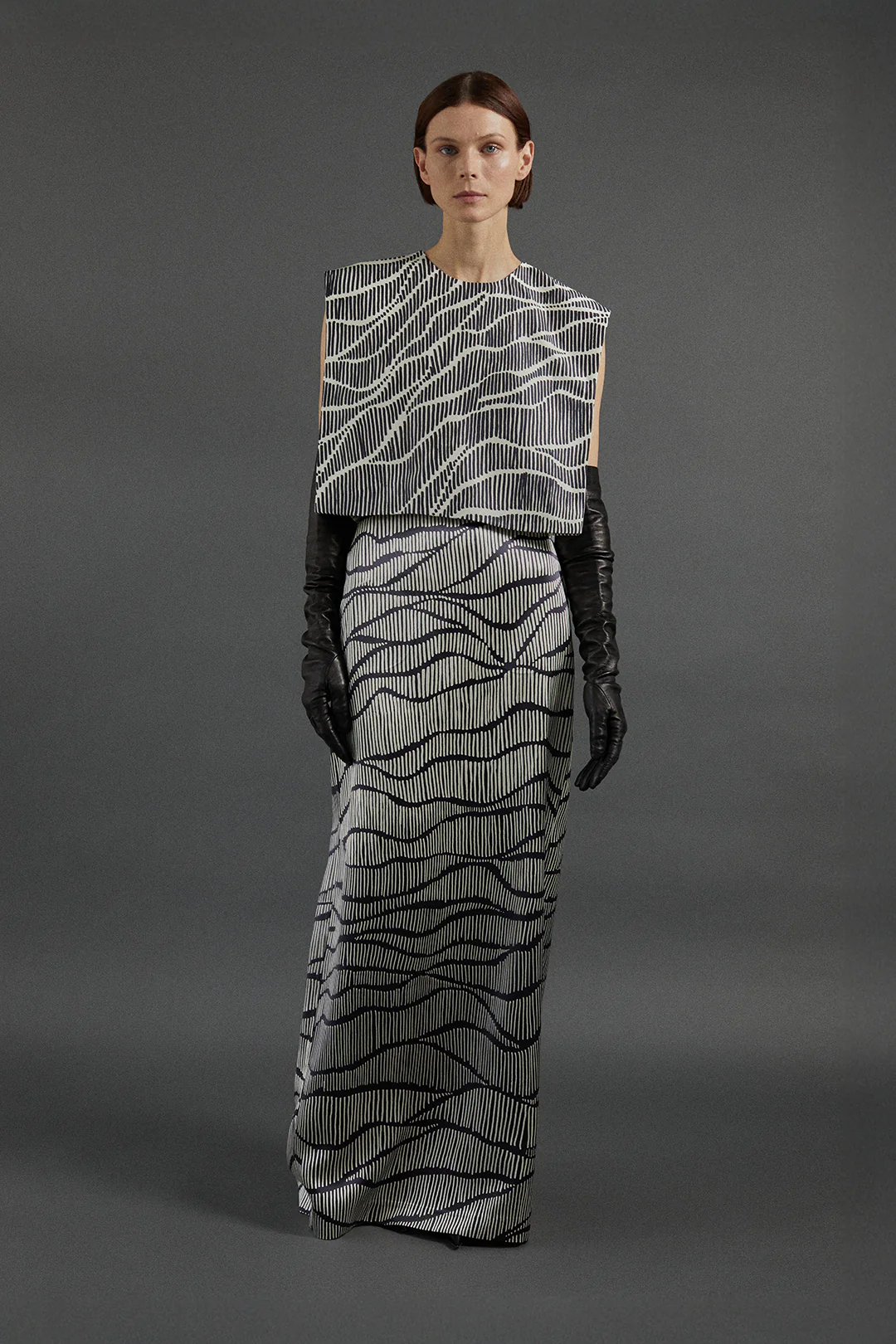 Ivanna Skirt in Linear Print