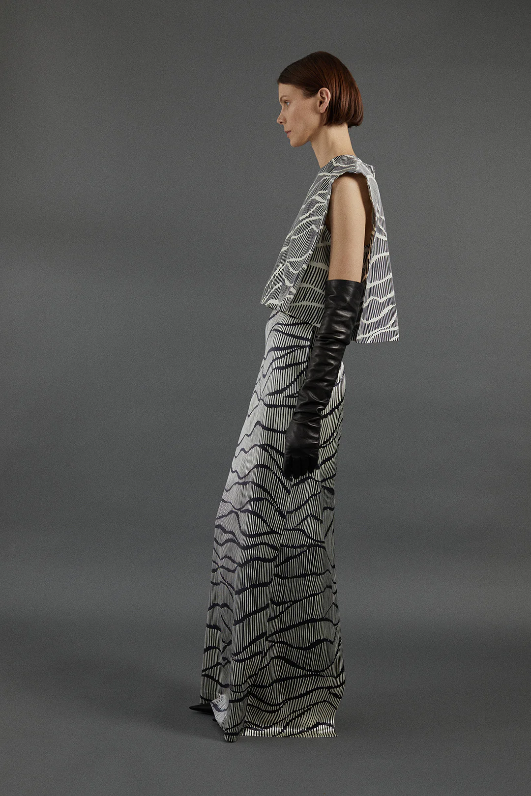Ivanna Skirt in Linear Print - Image 5