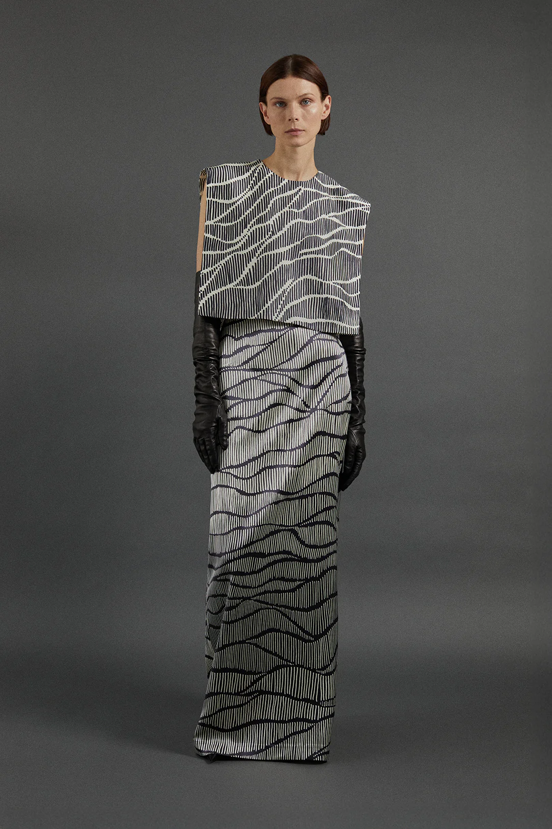 Ivanna Skirt in Linear Print - Image 6