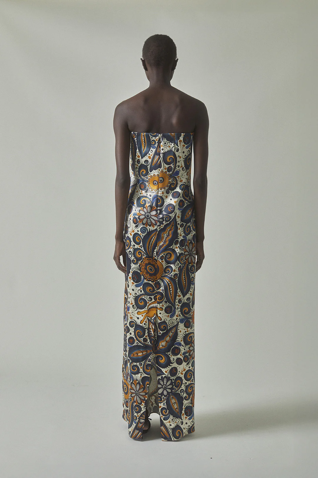 José de Jesus Strapless Dress - Image 7