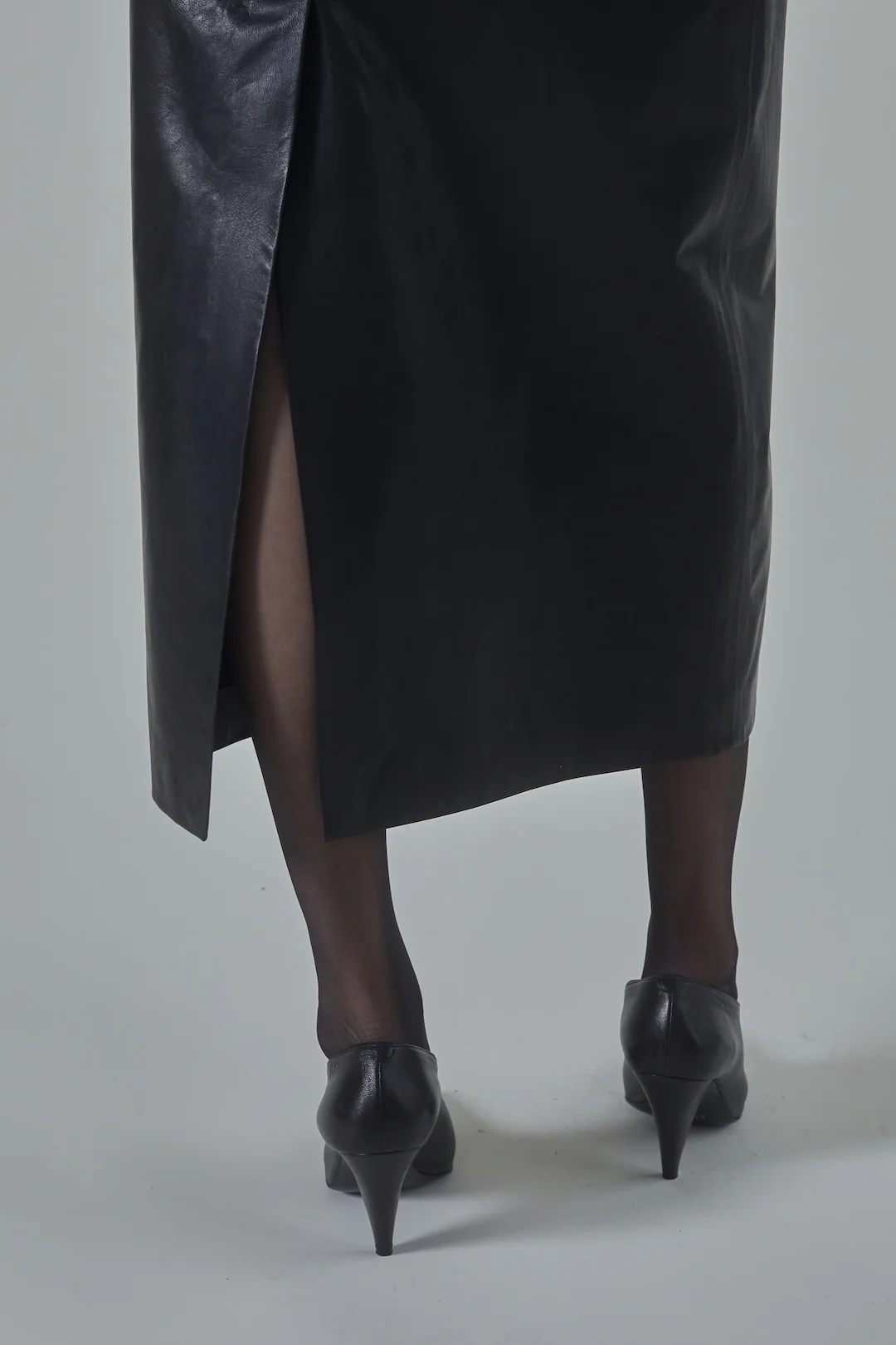Lexi Skirt in Leather - Image 6