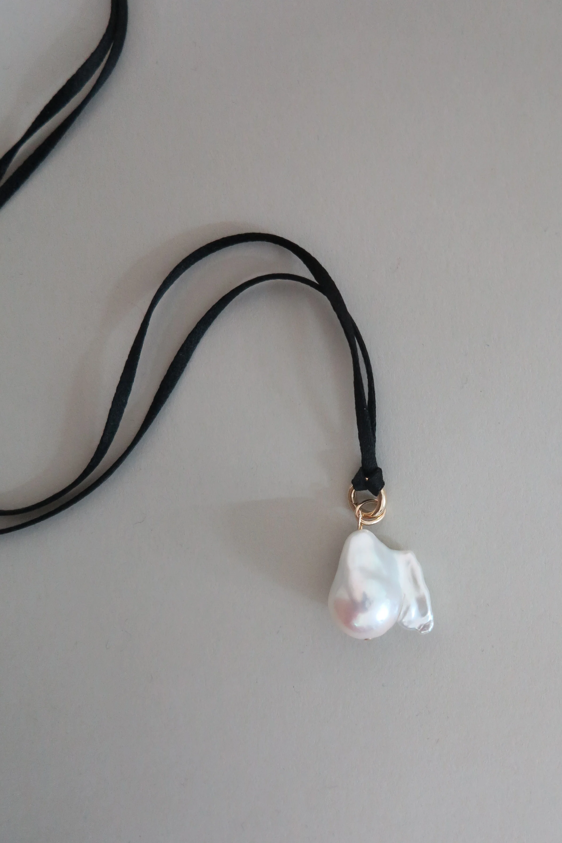 Baroque Pendant Necklace - Image 4