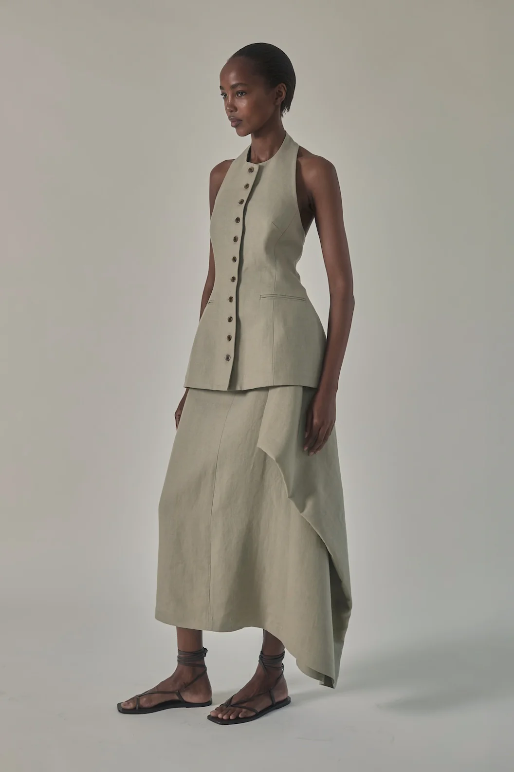 Lupita Top in Linen - Image 7