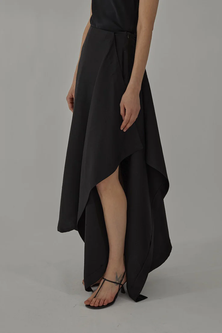 Mel Skort in Black - Image 5