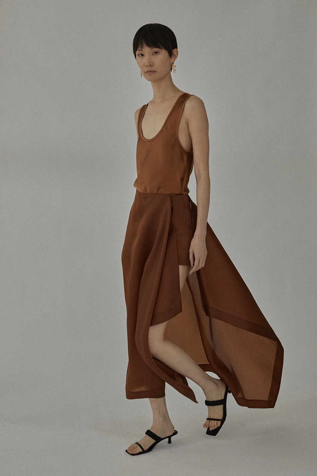 Mel Skort in Organza - Image 5